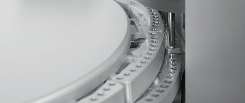 Adapta Machine Adapta 100-200 Capsule Filling Machine | IMA Group